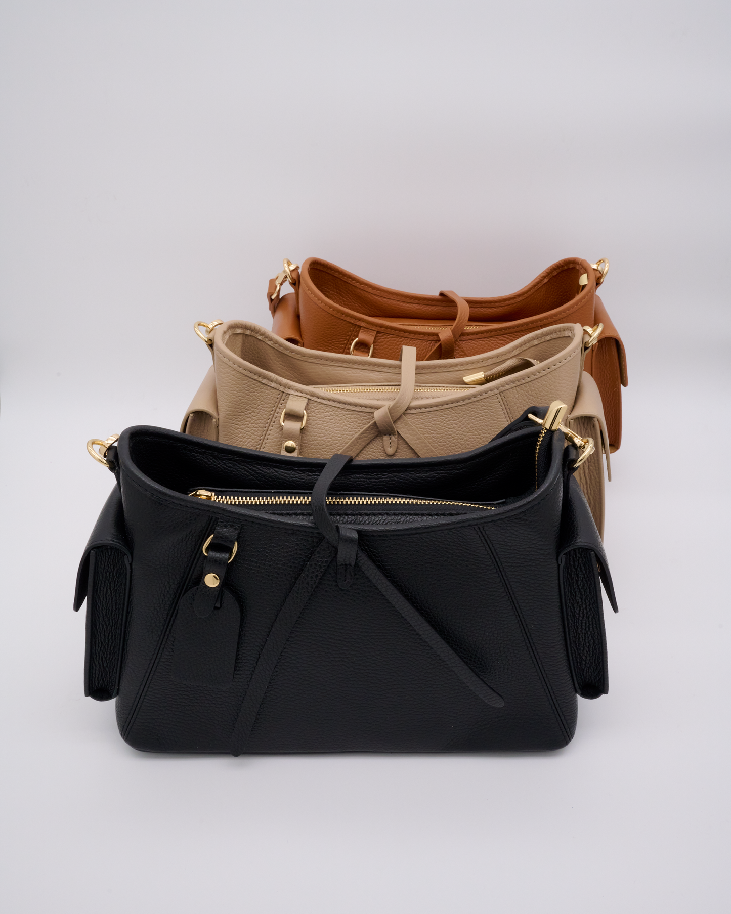 RAFFINA SHOULDERBAG