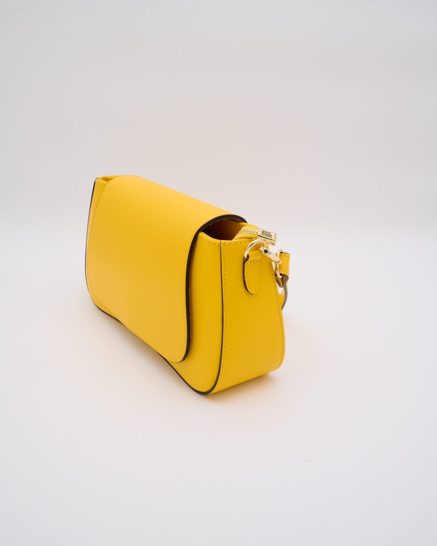 RIVIERA FLAPBAG